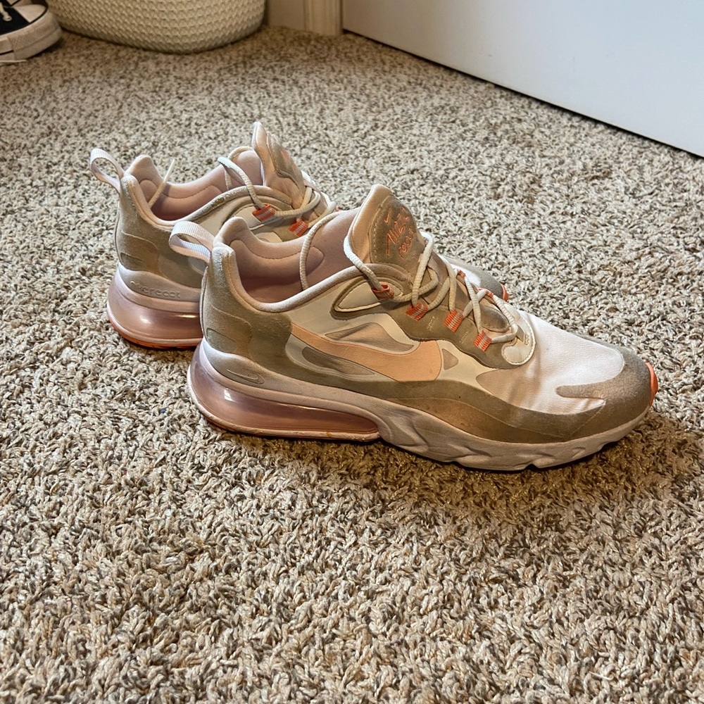 Nike Air Max 270 Reacts